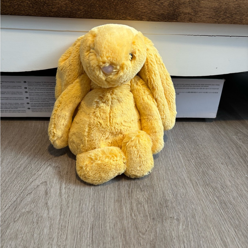 Jellycat Medium Sunshine Bunny ☀️